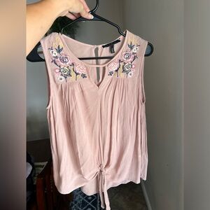 Derek Heart Floral Tie Blouse